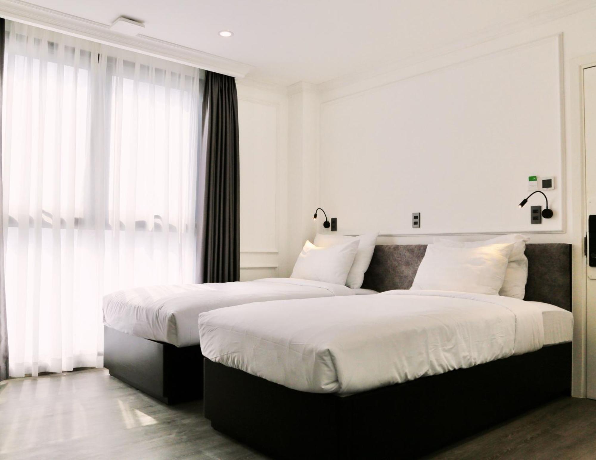 Hotel Cityhouse- El Pino Realm At Metro Ben Thanh Market